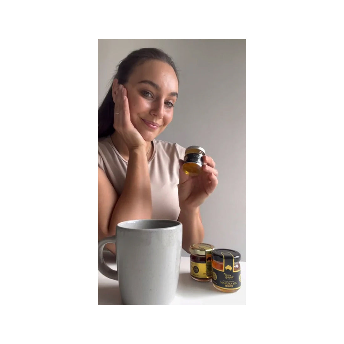 petite 800+ mgo australian manuka honey 45g